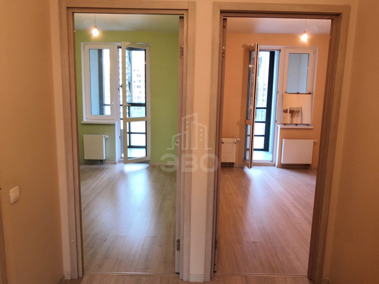 трехкомнатная квартира в Санкт-Петербурге по адресу: Оптиков ул., 34, к 1