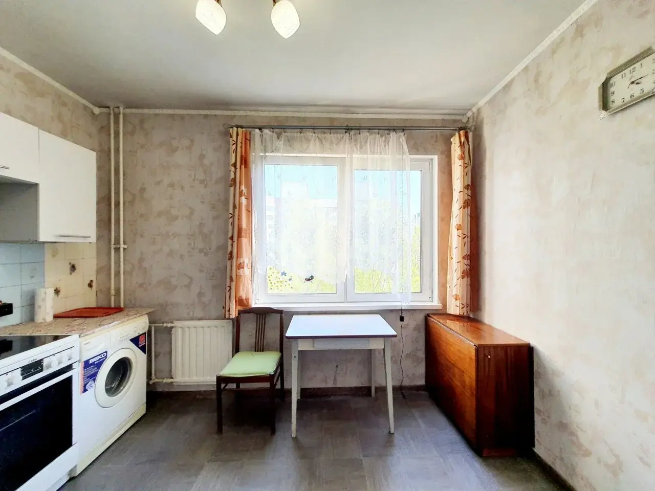 однокомнатная квартира в Санкт-Петербурге по адресу: Хошимина ул., 8, к 2