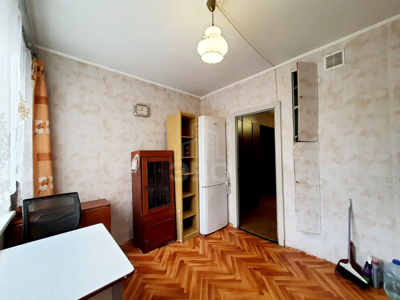 однокомнатная квартира в Санкт-Петербурге по адресу: Хошимина ул., 8, к 2