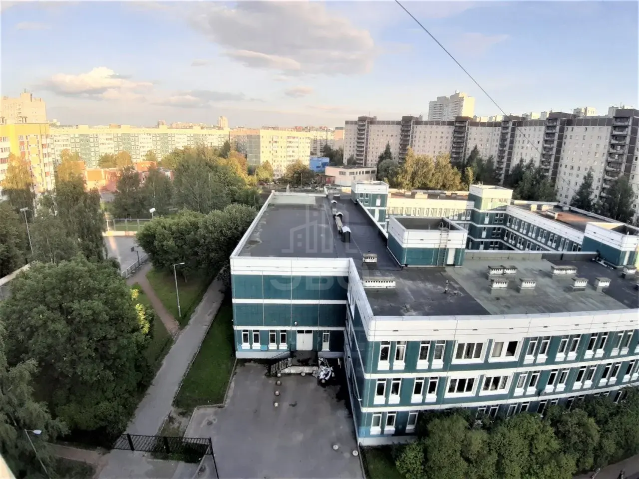 трехкомнатная квартира в Санкт-Петербурге по адресу: Королева проспект, 32, к 2