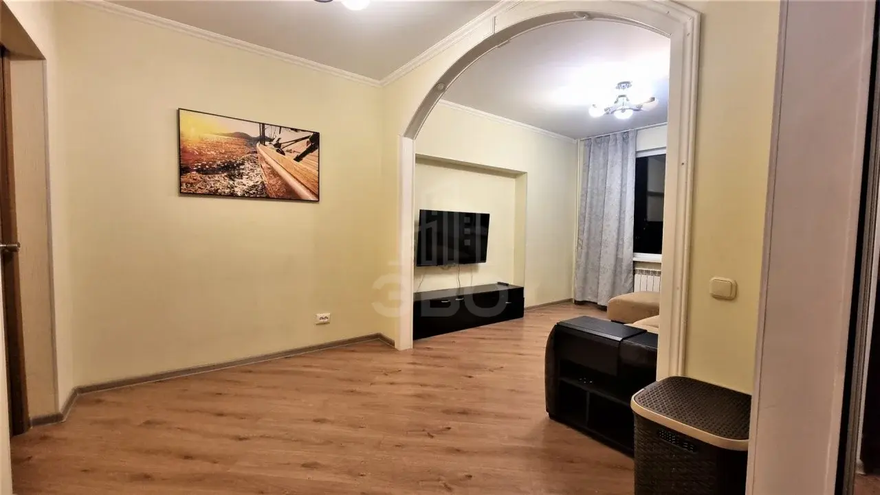трехкомнатная квартира в Санкт-Петербурге по адресу: Королева проспект, 32, к 2