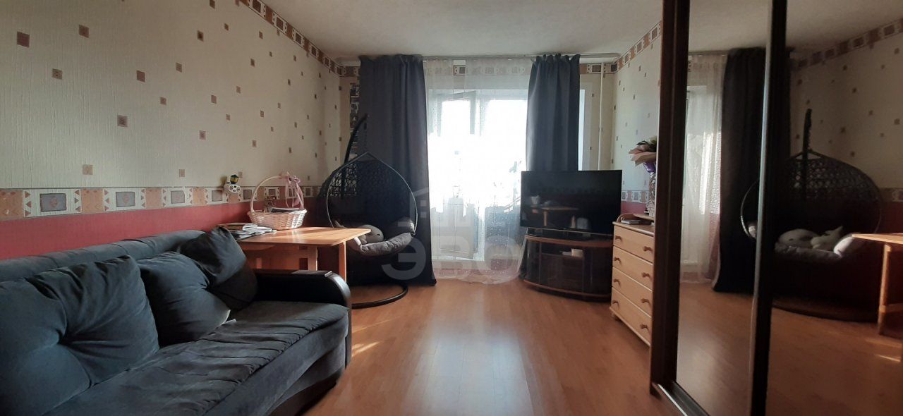 трехкомнатная квартира в Санкт-Петербурге по адресу: Комендантский проспект, 24, к 3