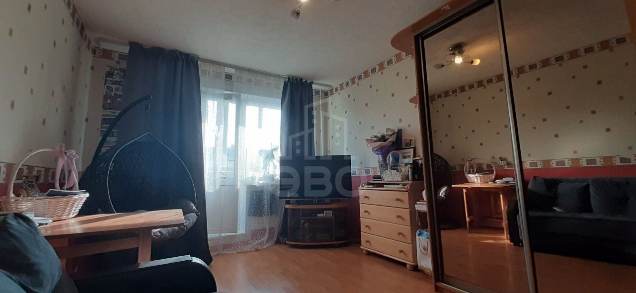 трехкомнатная квартира в Санкт-Петербурге по адресу: Комендантский проспект, 24, к 3