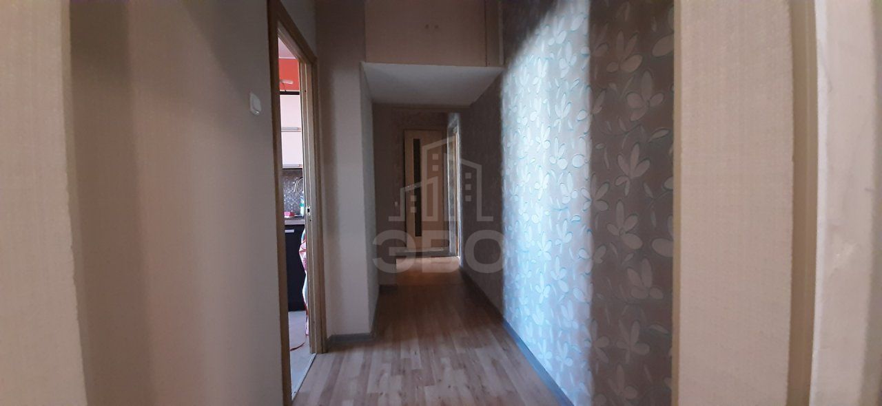 трехкомнатная квартира в Санкт-Петербурге по адресу: Комендантский проспект, 24, к 3