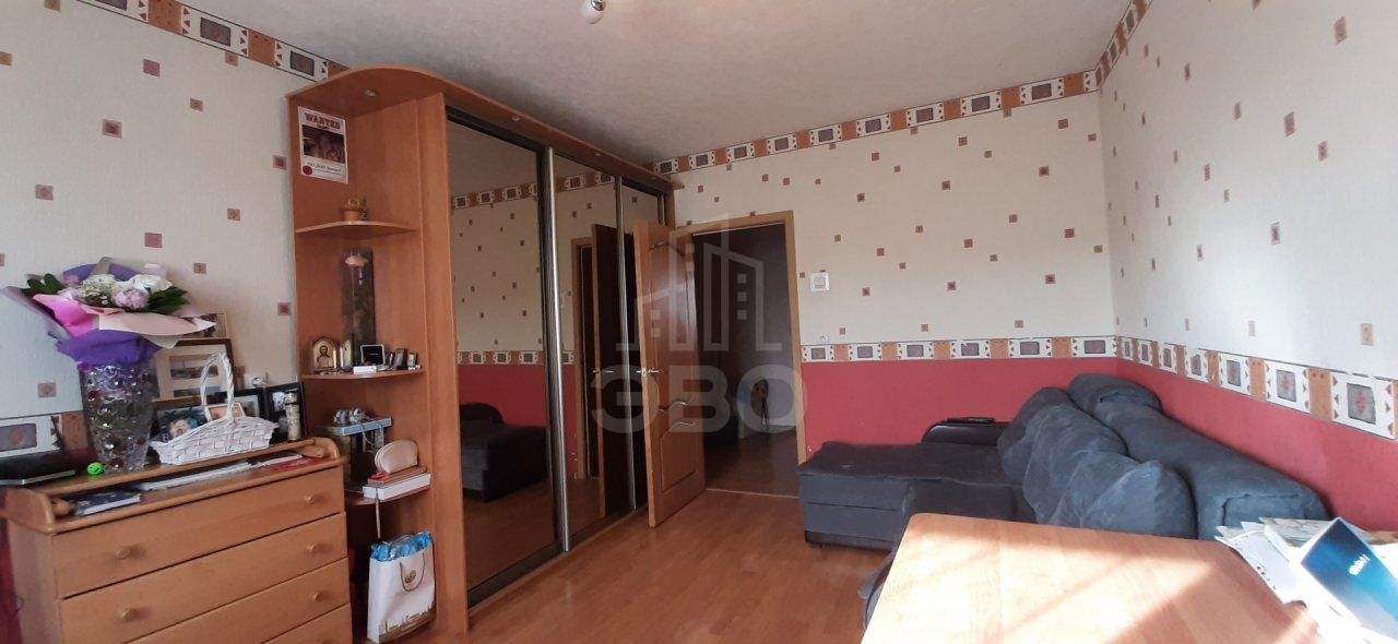 трехкомнатная квартира в Санкт-Петербурге по адресу: Комендантский проспект, 24, к 3