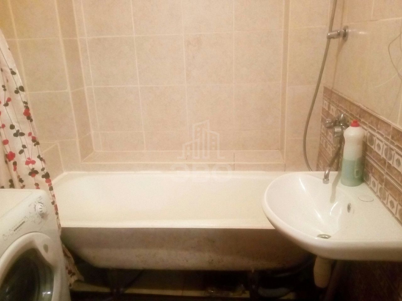 трехкомнатная квартира в Санкт-Петербурге по адресу: Рылеева ул., 10