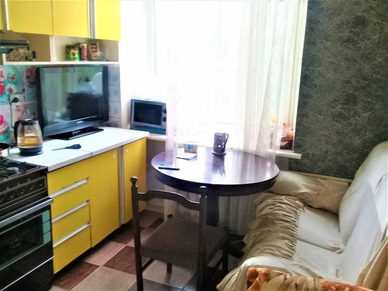однокомнатная квартира в Санкт-Петербурге по адресу: Бассейная ул., 49