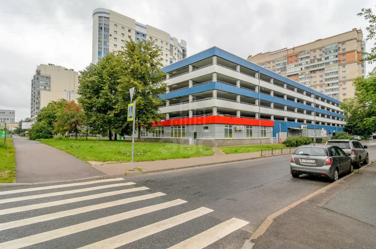 двухкомнатная квартира в Санкт-Петербурге по адресу: Беринга ул., 25, к 1