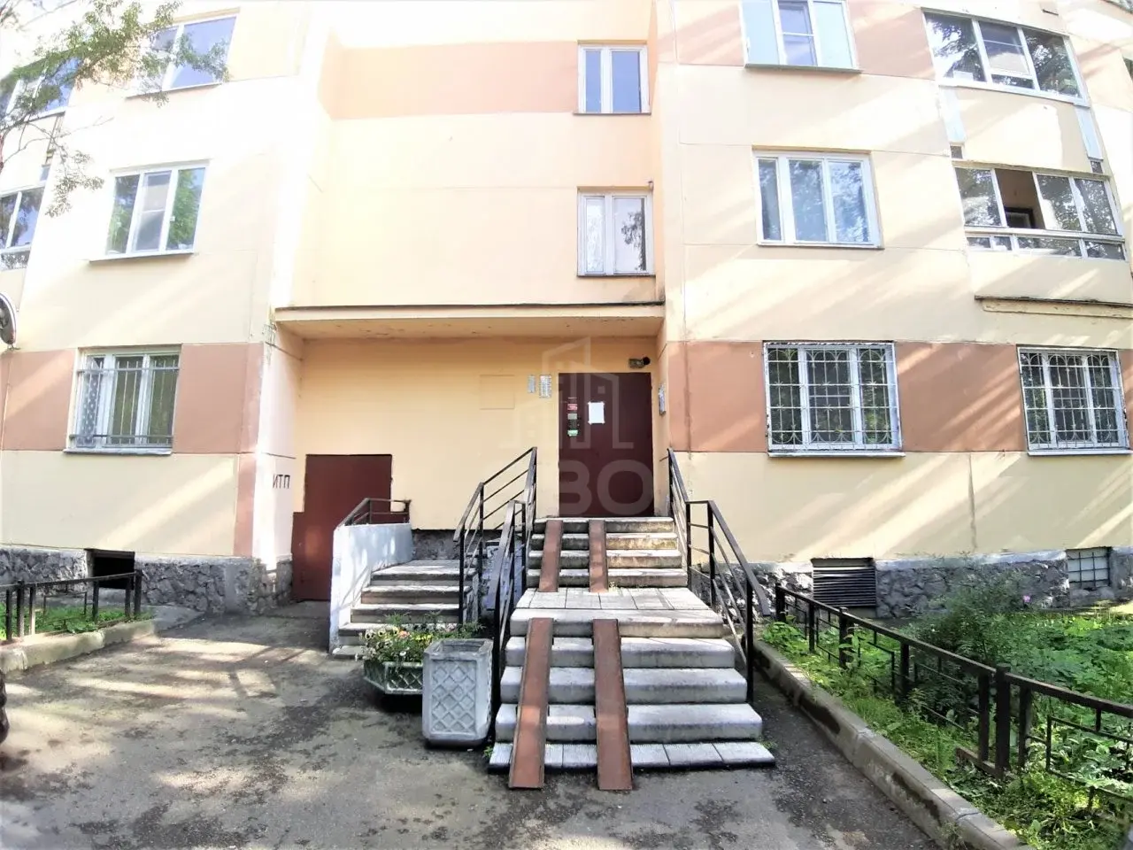 однокомнатная квартира в Санкт-Петербурге по адресу: Хошимина ул., 8, к 2