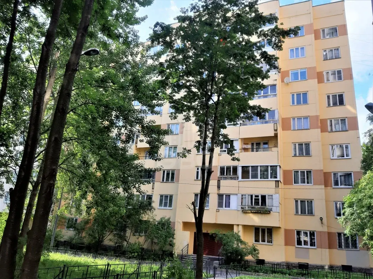 однокомнатная квартира в Санкт-Петербурге по адресу: Хошимина ул., 8, к 2