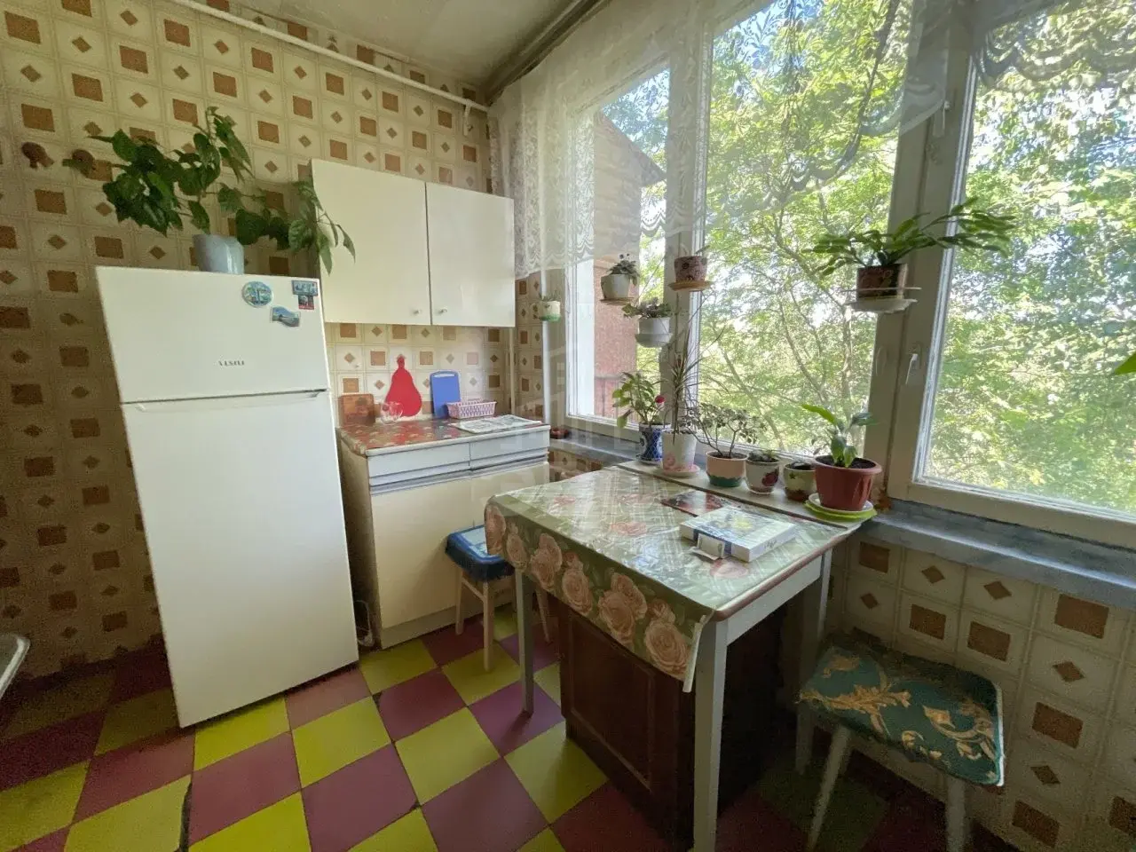 комната в Санкт-Петербурге по адресу: Тельмана ул., 42, к 2