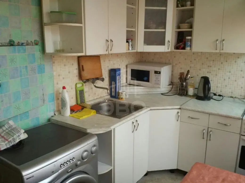 трехкомнатная квартира в Санкт-Петербурге по адресу: Верности ул., 44, к 3