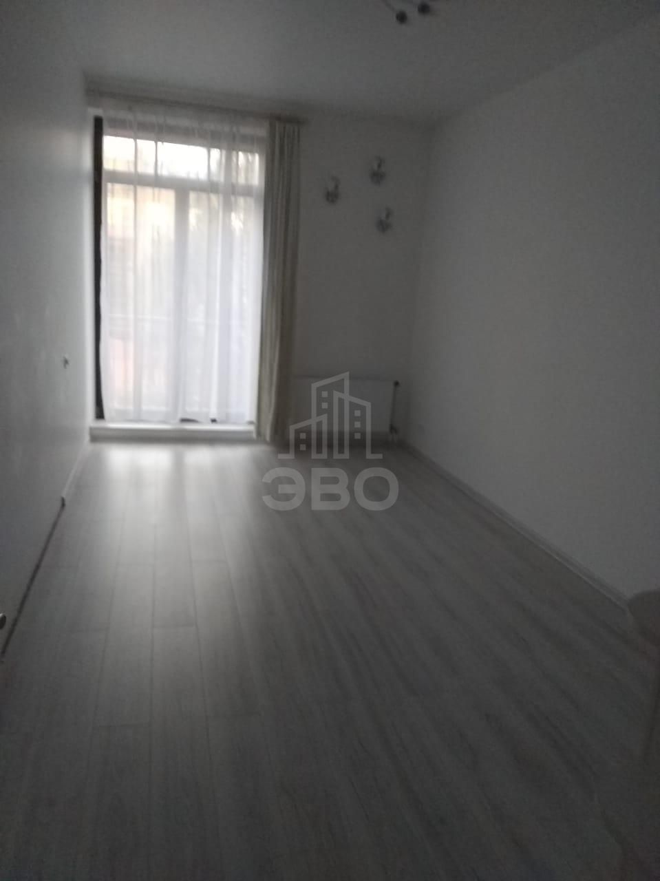 трехкомнатная квартира в Санкт-Петербурге по адресу: Горная ул., 8