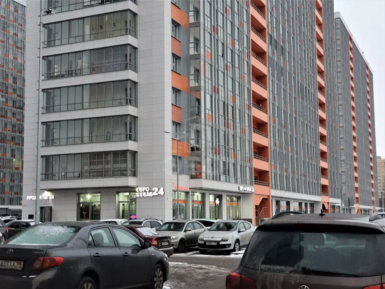 однокомнатная квартира в Санкт-Петербурге по адресу: Среднерогатская ул., 12, к 1