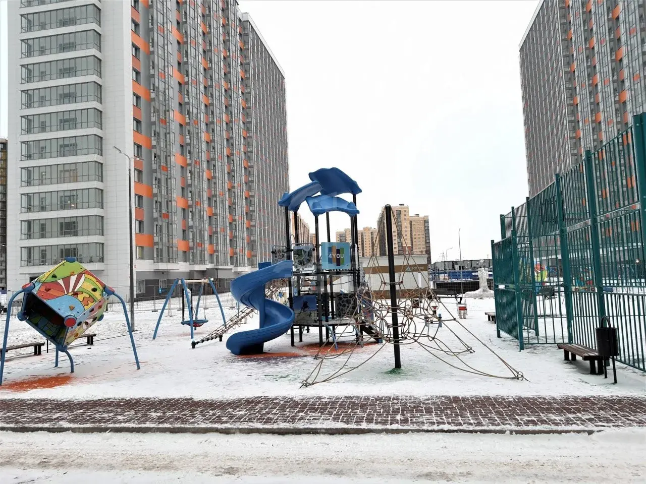 однокомнатная квартира в Санкт-Петербурге по адресу: Среднерогатская ул., 12, к 1