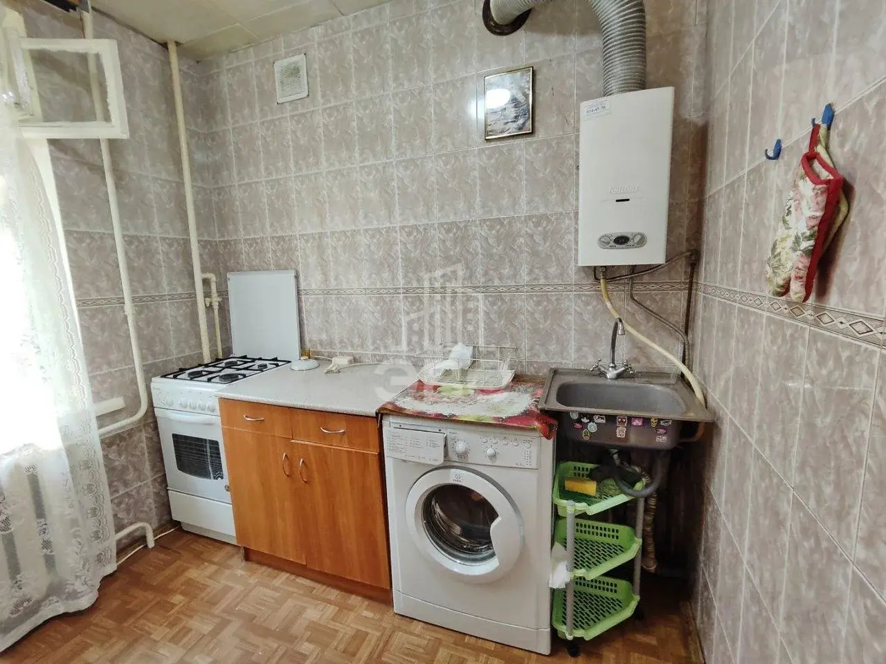 однокомнатная квартира в Санкт-Петербурге по адресу: Лазо ул., 8, к 1