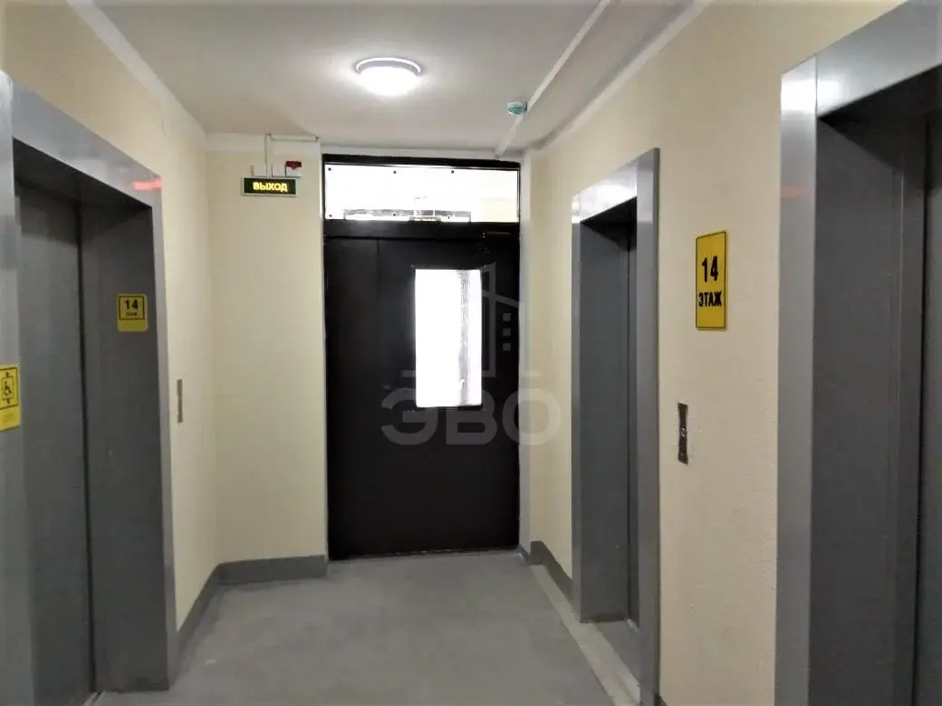 трехкомнатная квартира в Санкт-Петербурге по адресу: Заречная ул., 41, к 1