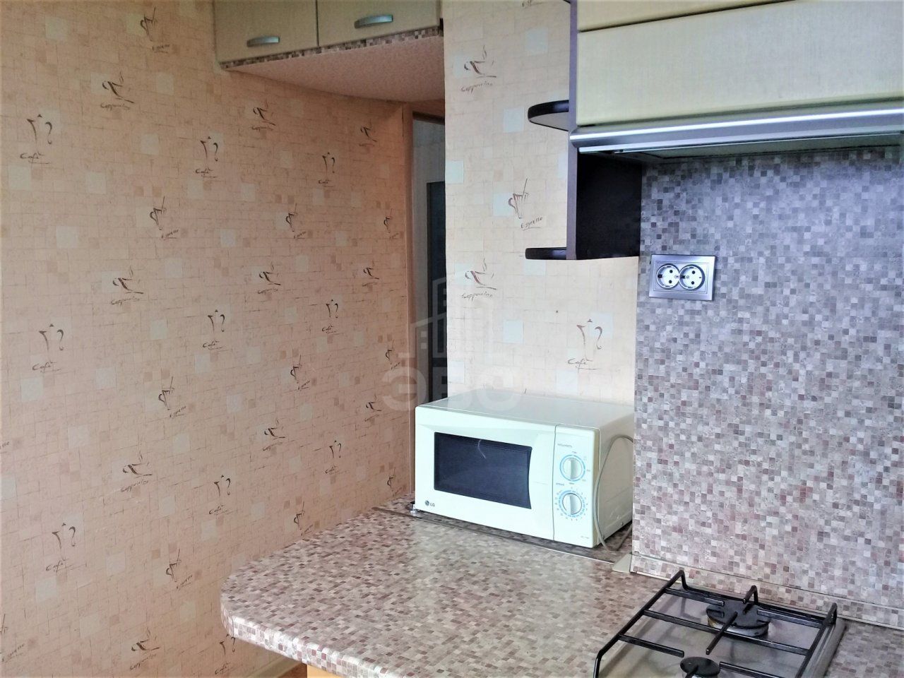 однокомнатная квартира в Санкт-Петербурге по адресу: Серебристый б-р., 18, к 2