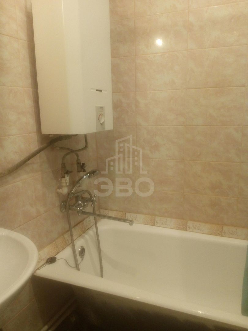 комната в Санкт-Петербурге по адресу: Академика Лебедева ул., 12