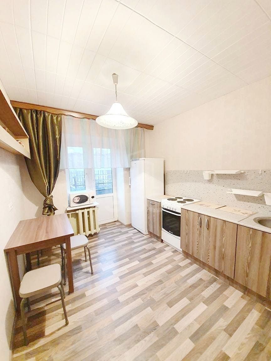 двухкомнатная квартира в Санкт-Петербурге по адресу: Маршала Жукова проспект, 35, к 3