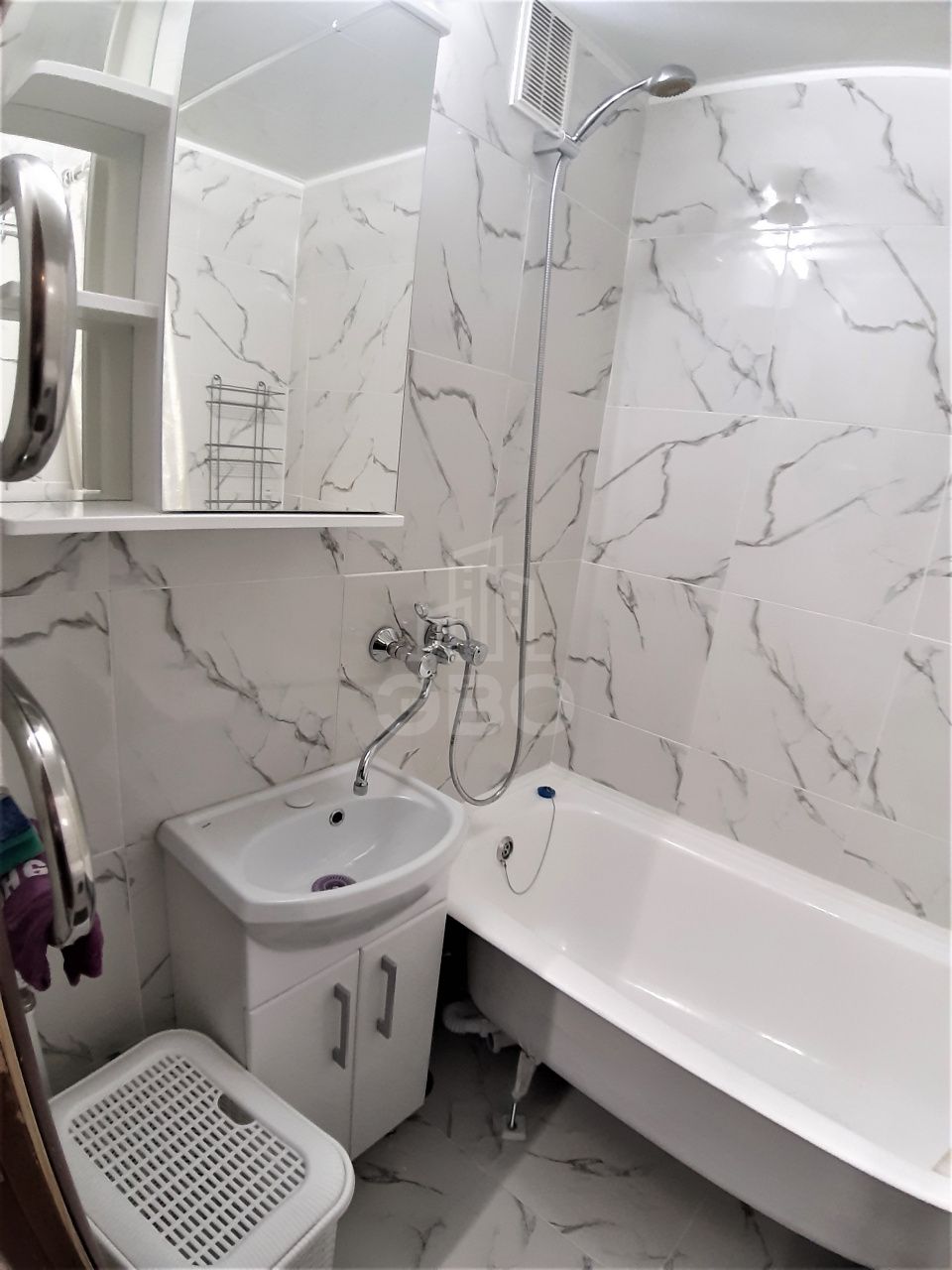 однокомнатная квартира в Санкт-Петербурге по адресу: Авиаконструкторов проспект, 8, к 2