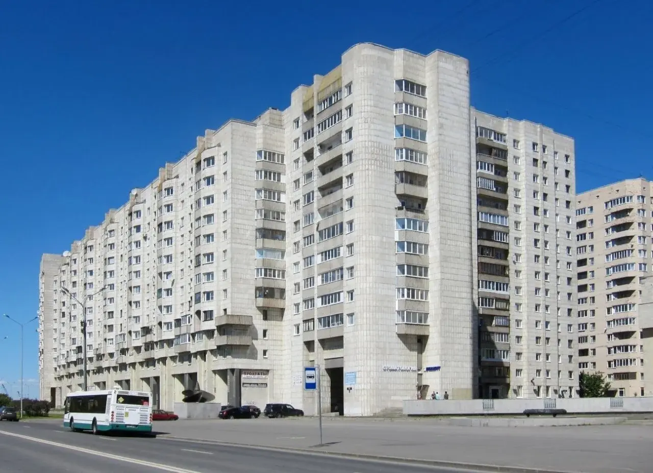 двухкомнатная квартира в Санкт-Петербурге по адресу: Морская наб., 17