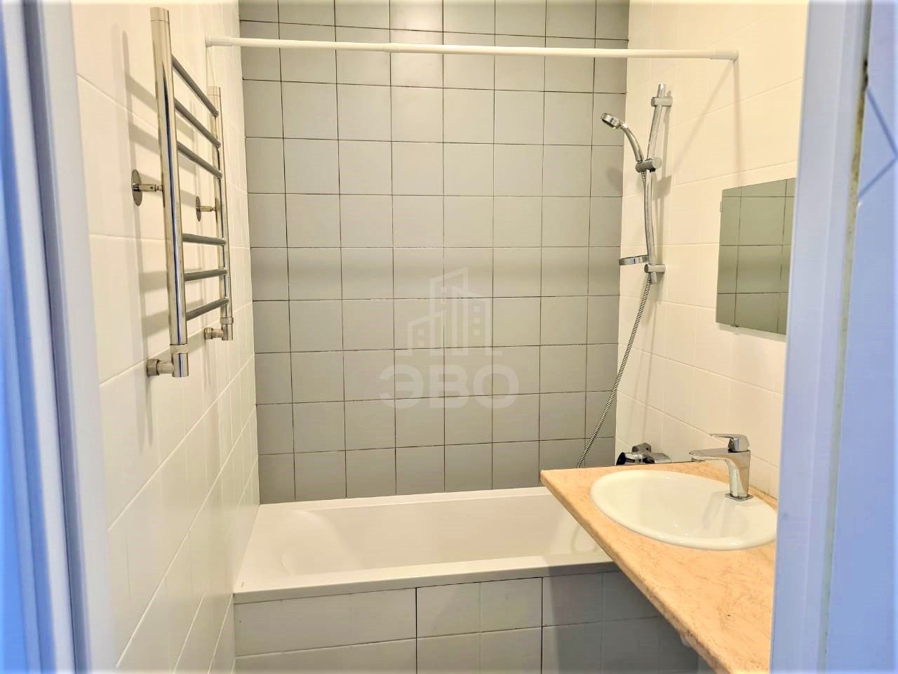 двухкомнатная квартира в Санкт-Петербурге по адресу: Королева проспект, 73