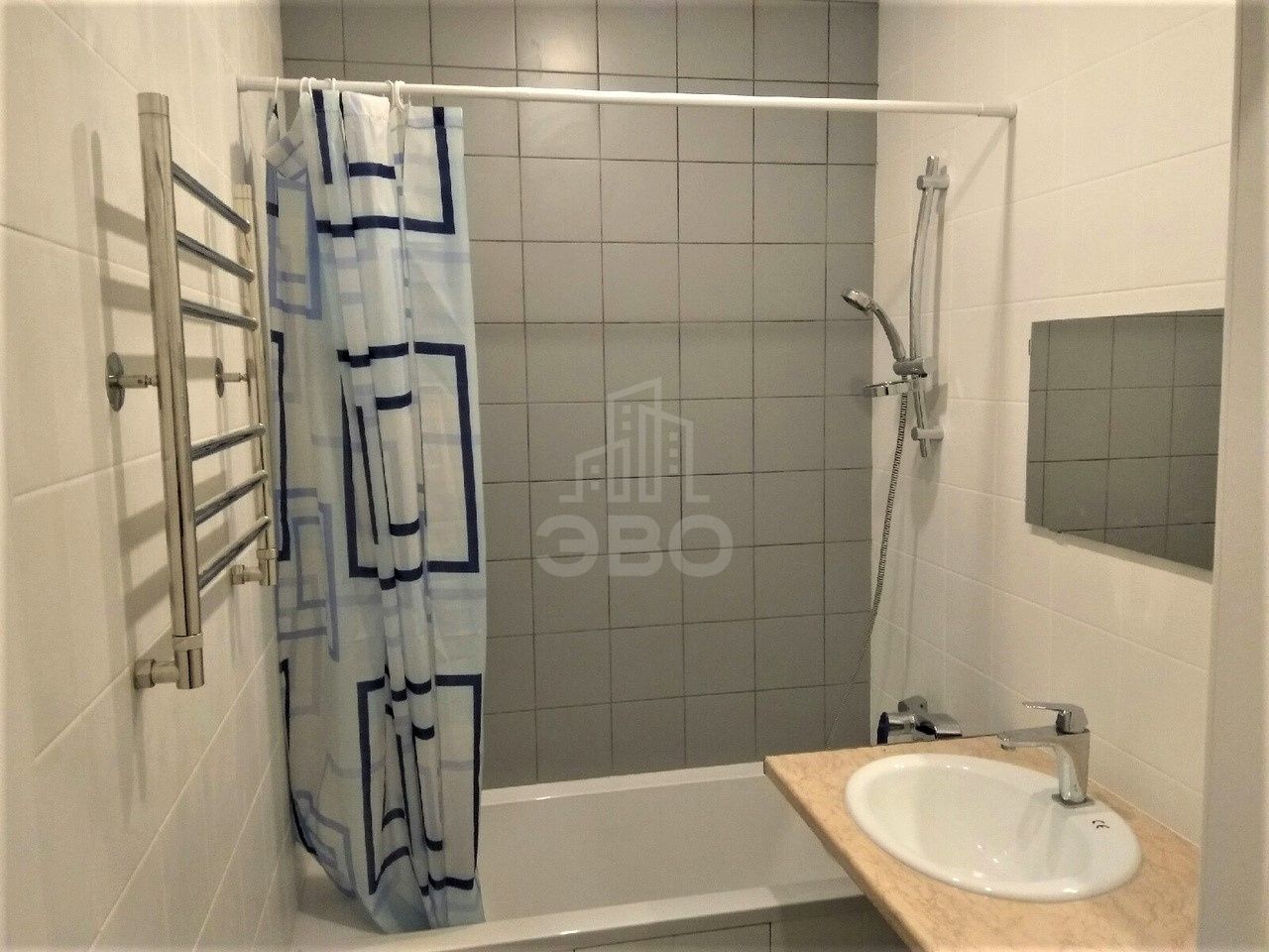 двухкомнатная квартира в Санкт-Петербурге по адресу: Королева проспект, 73