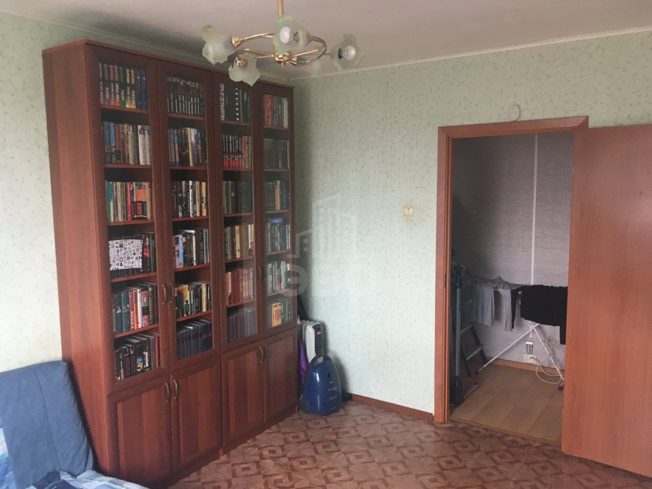 комната в Санкт-Петербурге по адресу: Ярослава Гашека ул., 2