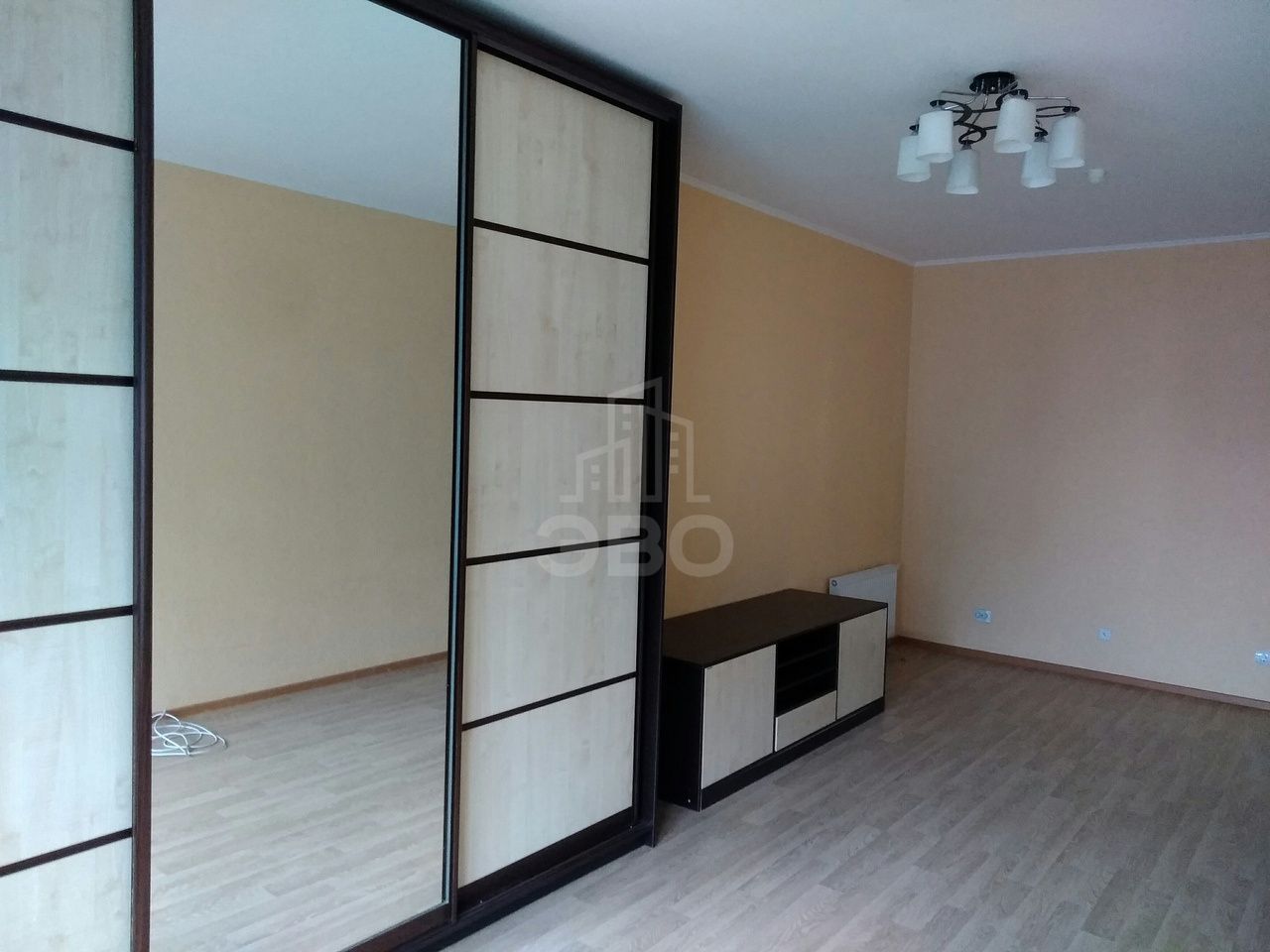 двухкомнатная квартира в Санкт-Петербурге по адресу: Адмирала Трибуца ул., 7