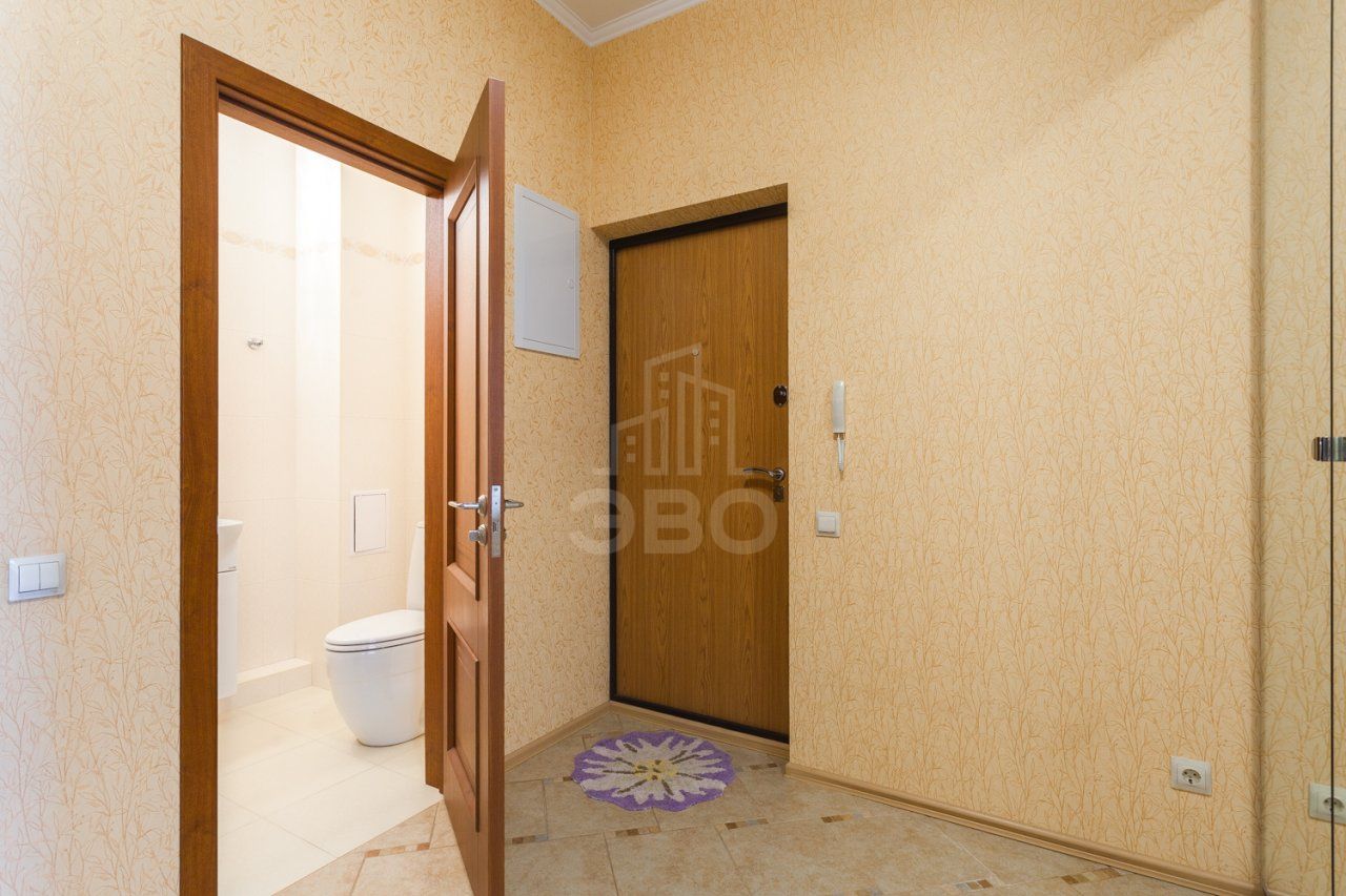 двухкомнатная квартира в Санкт-Петербурге по адресу: Большая Зеленина ул., 6