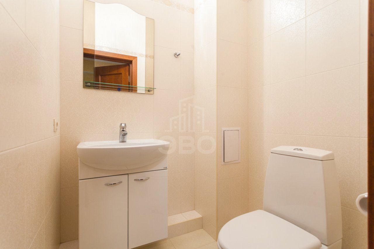 двухкомнатная квартира в Санкт-Петербурге по адресу: Большая Зеленина ул., 6