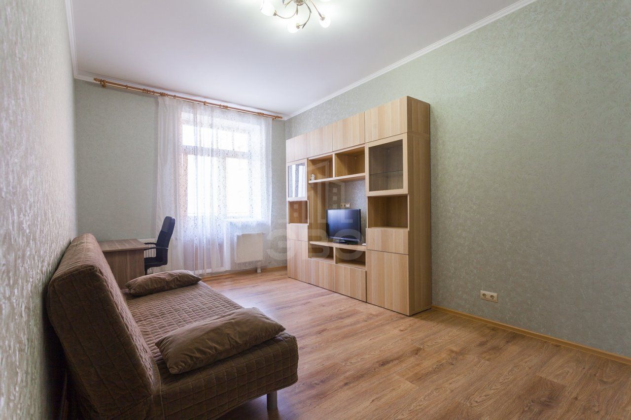 двухкомнатная квартира в Санкт-Петербурге по адресу: Большая Зеленина ул., 6