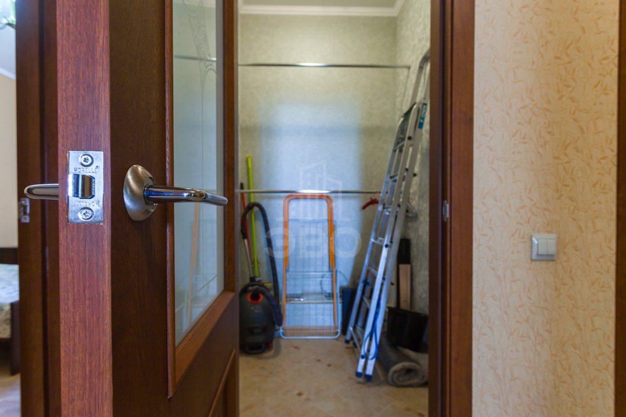 двухкомнатная квартира в Санкт-Петербурге по адресу: Большая Зеленина ул., 6