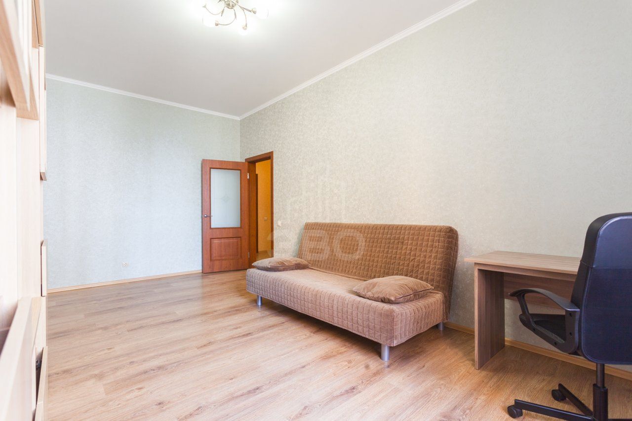 двухкомнатная квартира в Санкт-Петербурге по адресу: Большая Зеленина ул., 6