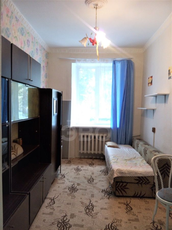 комната в Санкт-Петербурге по адресу: Пугачева ул., 2