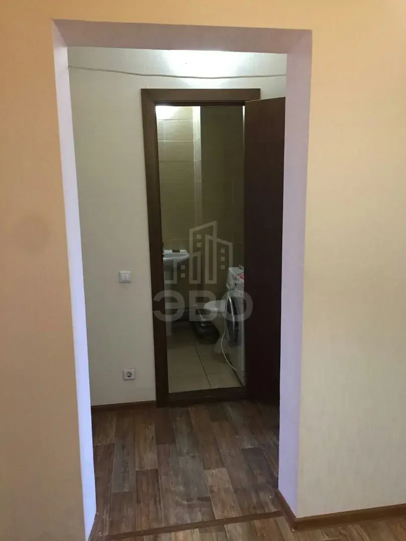 трехкомнатная квартира в Санкт-Петербурге по адресу: Кушелевская дор., 3, к 2