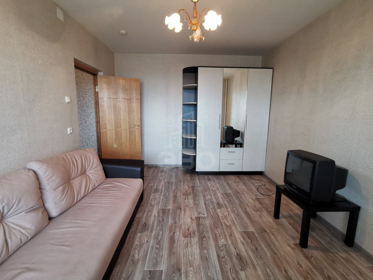 однокомнатная квартира в Санкт-Петербурге по адресу: Тельмана ул., 41, к 1