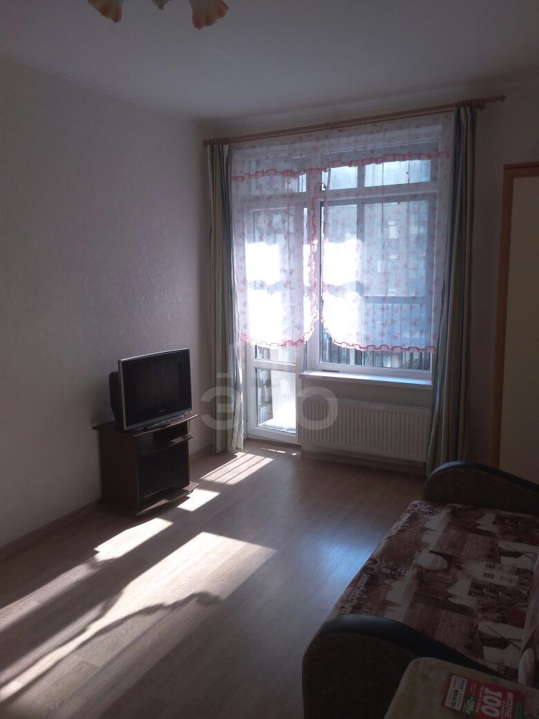 однокомнатная квартира в Санкт-Петербурге по адресу: Адмирала Черокова ул., 18, к 2