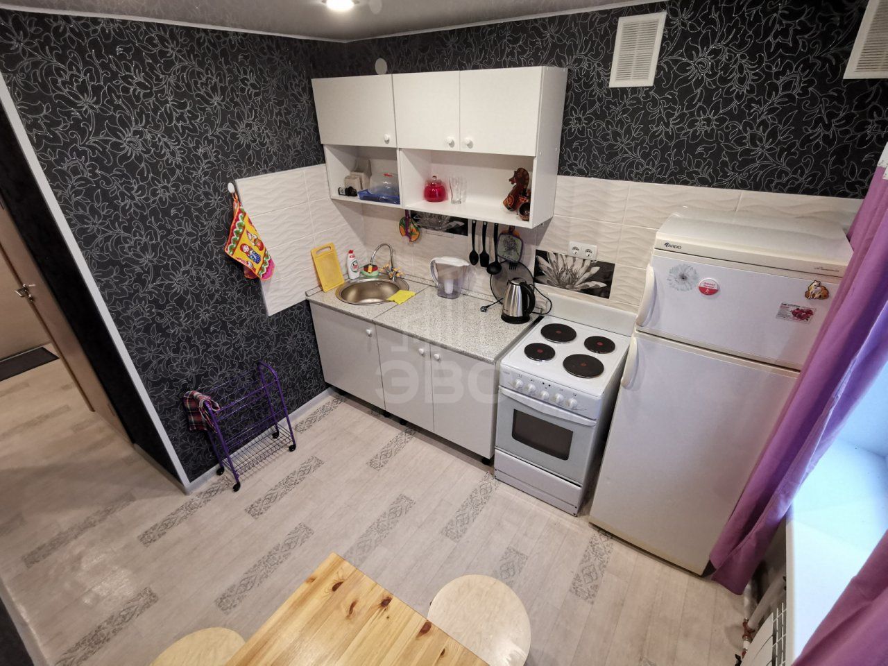 двухкомнатная квартира в Санкт-Петербурге по адресу: Энтузиастов проспект, 51, к 3