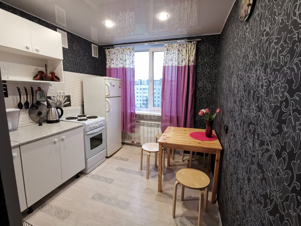 двухкомнатная квартира в Санкт-Петербурге по адресу: Энтузиастов проспект, 51, к 3