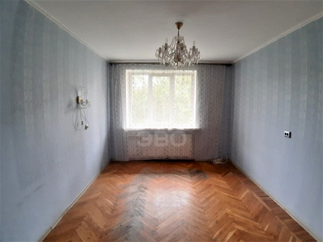 двухкомнатная квартира в Санкт-Петербурге по адресу: Композиторов ул., 11, к 1