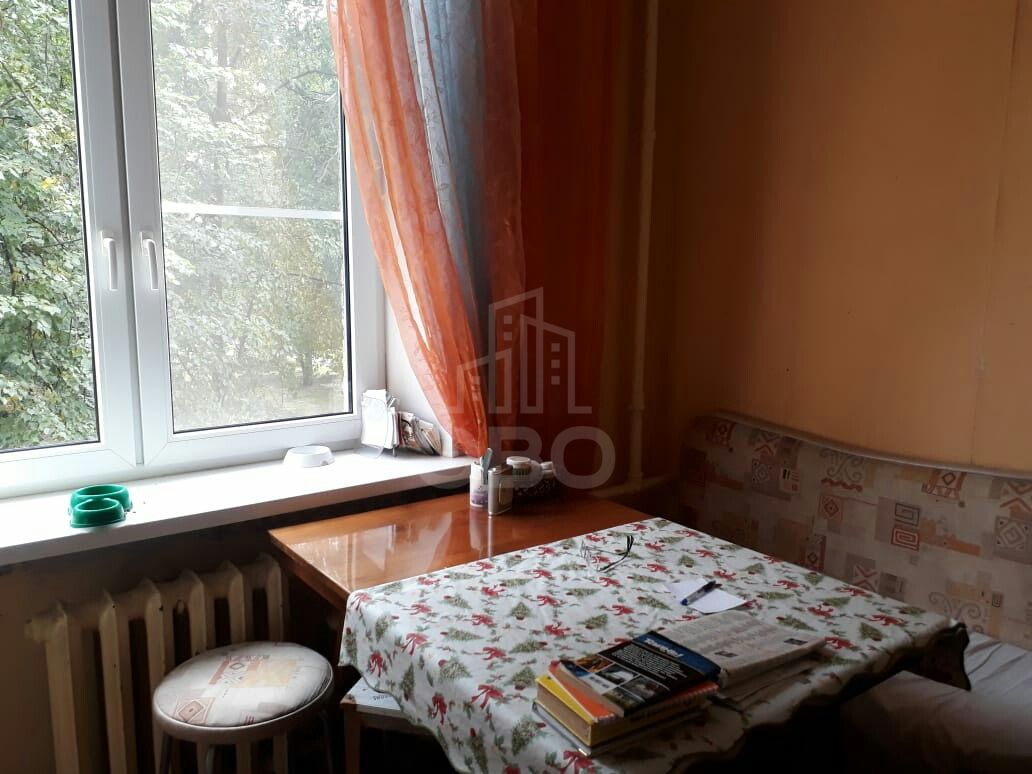 комната в Санкт-Петербурге по адресу: Ленсовета ул., 8