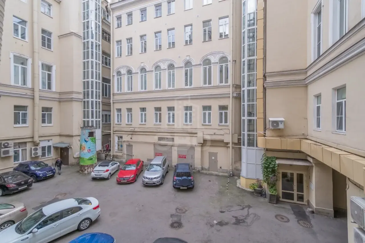 двухкомнатная квартира в Санкт-Петербурге по адресу: Некрасова ул., 40