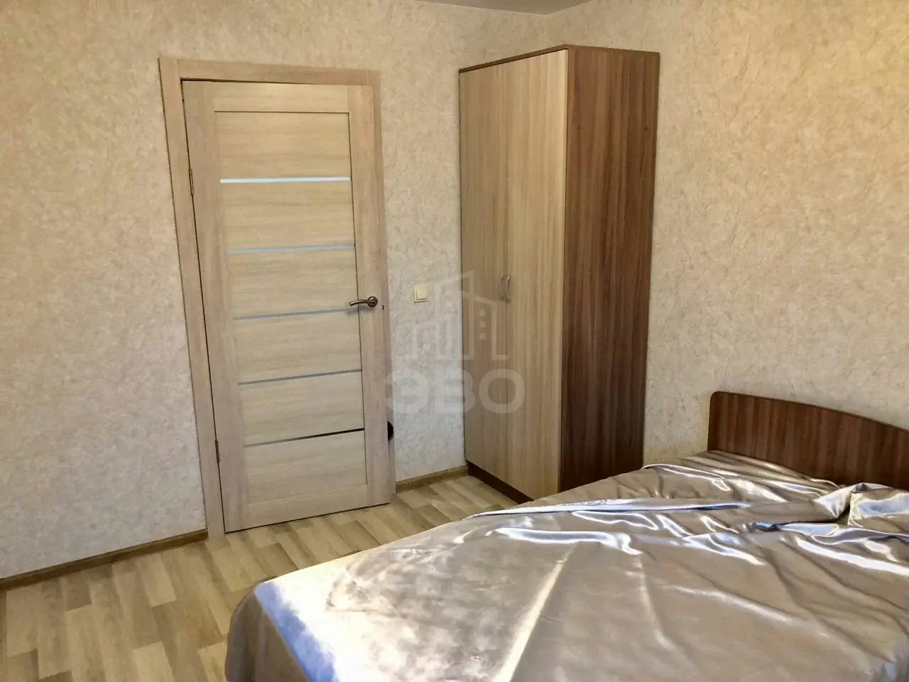трехкомнатная квартира в Санкт-Петербурге по адресу: Ленинский проспект, 79, к 1