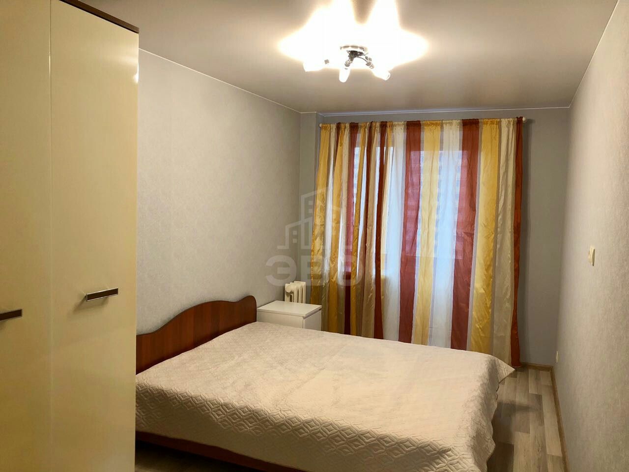 трехкомнатная квартира в Санкт-Петербурге по адресу: Ленинский проспект, 79, к 1