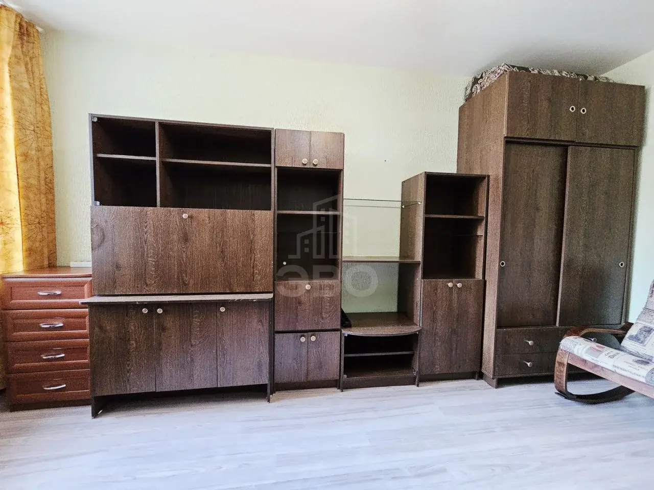 трехкомнатная квартира в Санкт-Петербурге по адресу: Богатырский проспект, 39, к 2