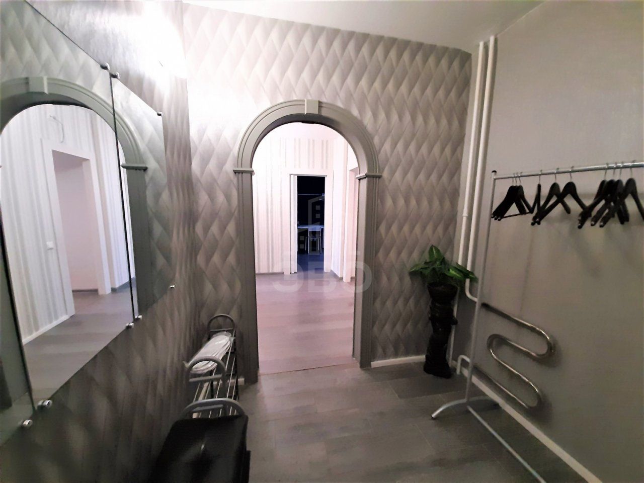 трехкомнатная квартира в Санкт-Петербурге по адресу: Бухарестская ул., 124/56