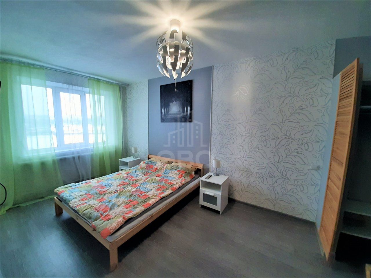 трехкомнатная квартира в Санкт-Петербурге по адресу: Бухарестская ул., 124/56