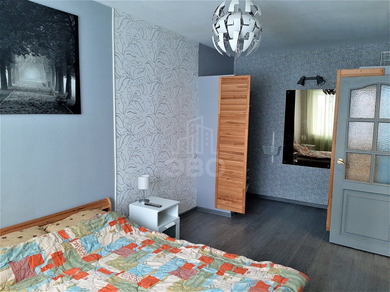 трехкомнатная квартира в Санкт-Петербурге по адресу: Бухарестская ул., 124/56